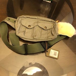 filson fanny pack
